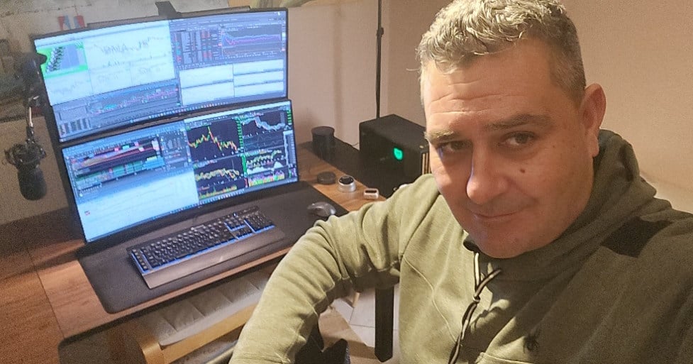 Your Tester Barry D. Moore, in the Test Lab, with the Rig running TradingView, TrendSpider, ThinkorSwim, MetaStock R/T, Trade Ideas, and TC2000 Simultaneously.